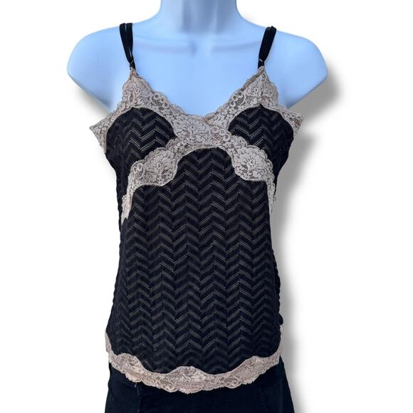 Ofuon Cami Top - Picture 2 of 5